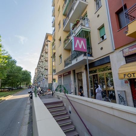 Apartment Milan Near Metro-M5 Bagian luar foto